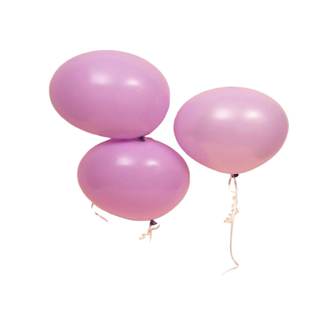 Add a pop of royal color with this vibrant Purple helium balloon. Designed to stay afloat for approximately four hours, it’s the perfect accent to elevate birthdays, celebrations, or floral gifts.
Pair it with your bouquet for a festive finishing touch — available across Dubai.