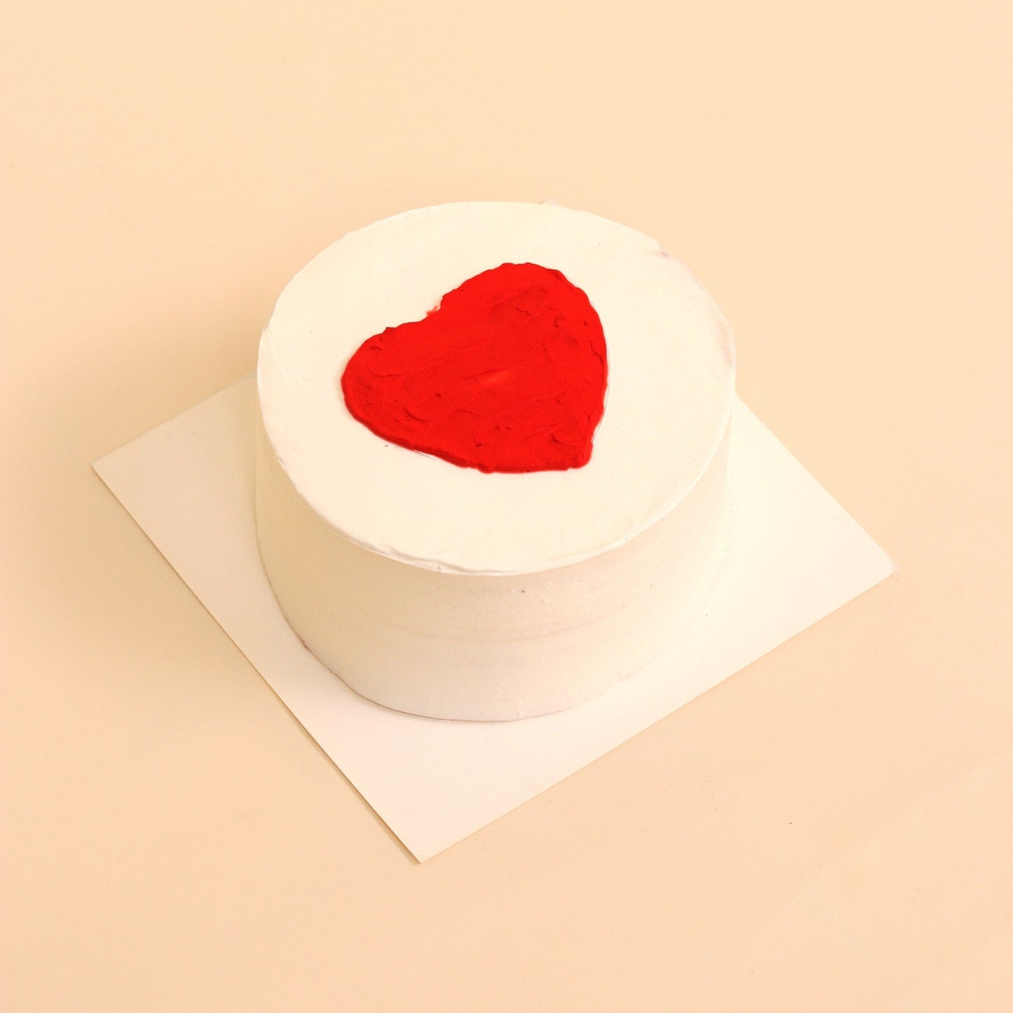 قلب أبيض ودفء أحمر | White Heart Bento Cake - Flowers On The Way
