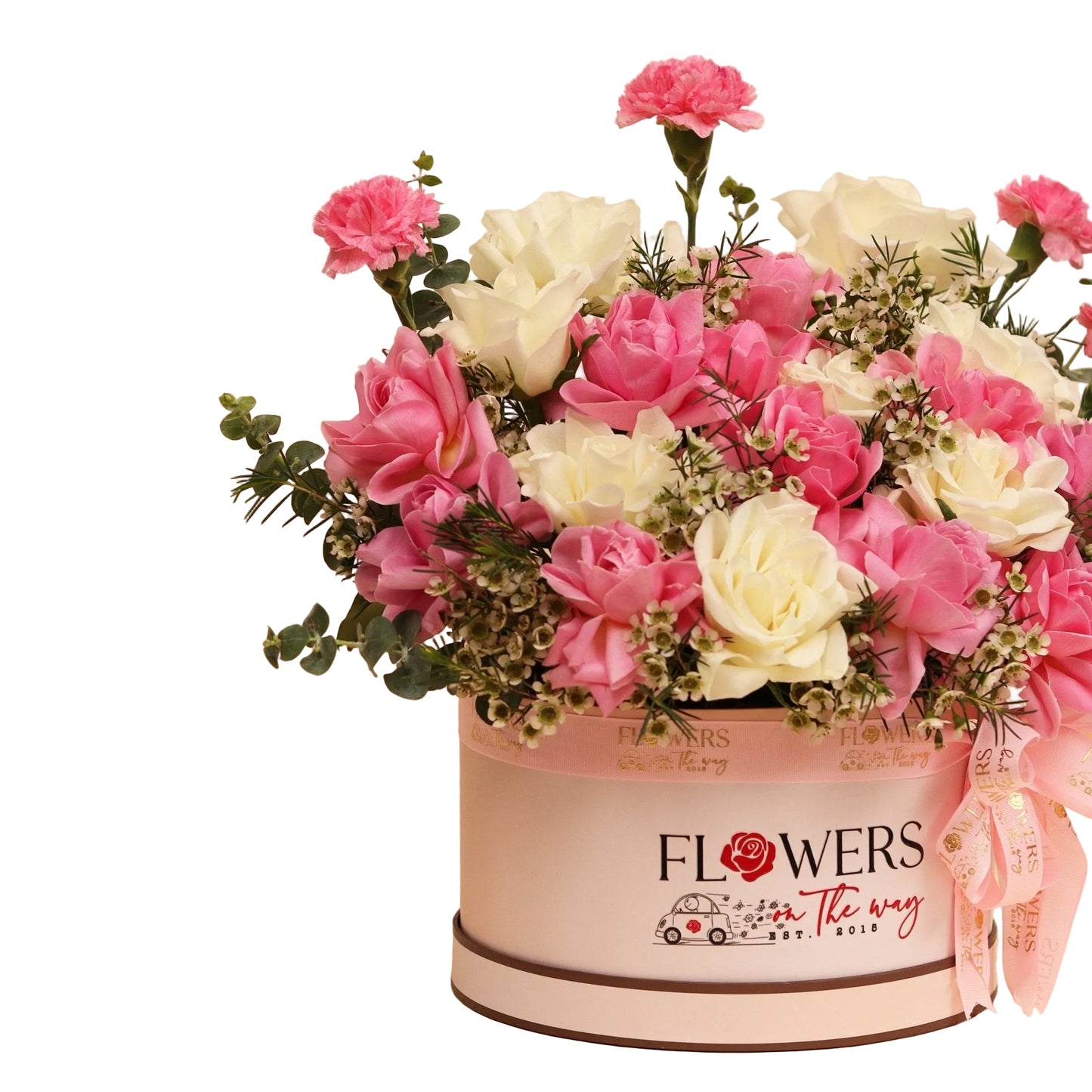 Experience the Silken Touch with this elegant pink and white flower arrangement, blending soft blush roses with crisp white blooms. A timeless bouquet full of grace and light — ideal for romantic gifts, heartfelt moments, or refined celebrations.
التوصيل داخل دبي فقط – Same-day delivery available in Dubai only.