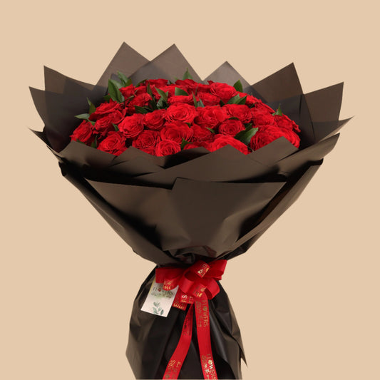 هيبة الحب | Power of Red – 50 Roses