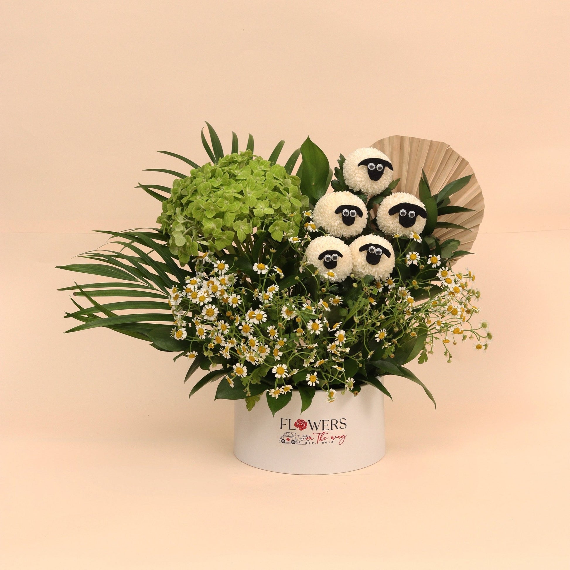 عبق اللقاء | Fragrance of Meeting - Flowers On The Way