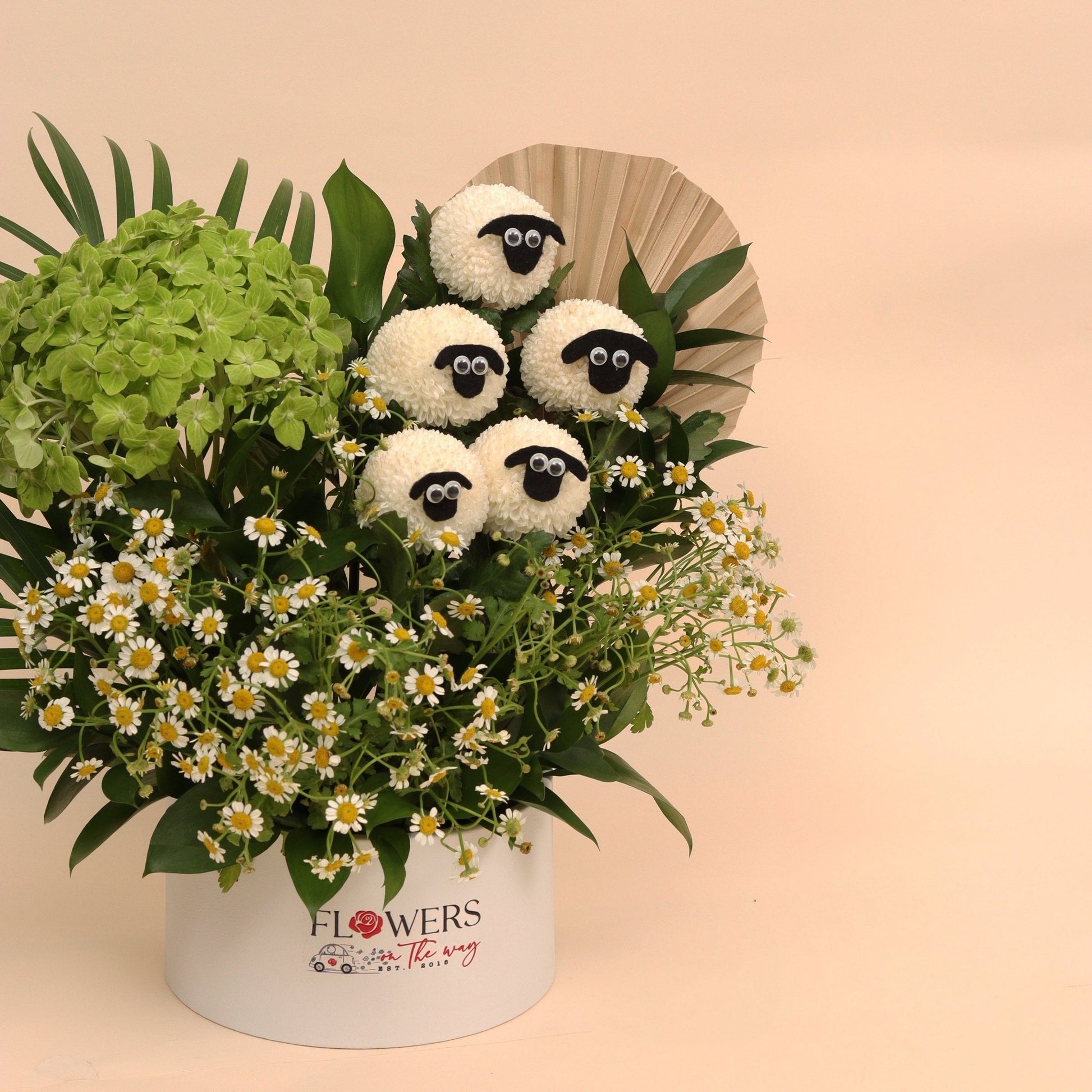 عبق اللقاء | Fragrance of Meeting - Flowers On The Way