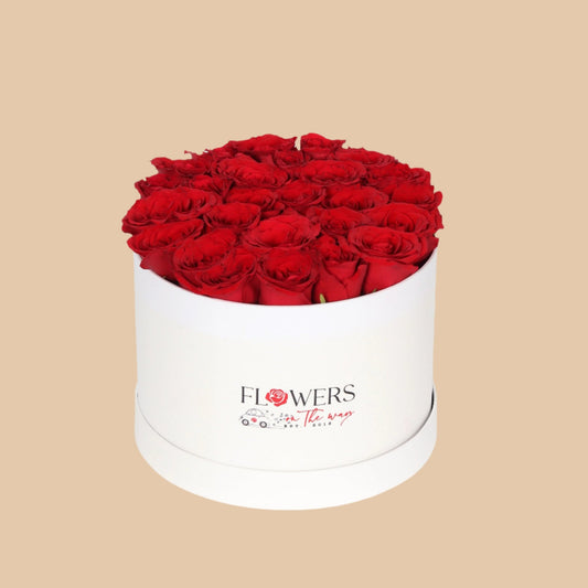 عشق كلاسيكي | Classic Love Box - Flowers On The Way