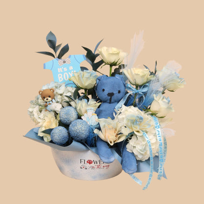 دفء الوليد | Newborn Warmth – Baby Boy - Flowers On The Way