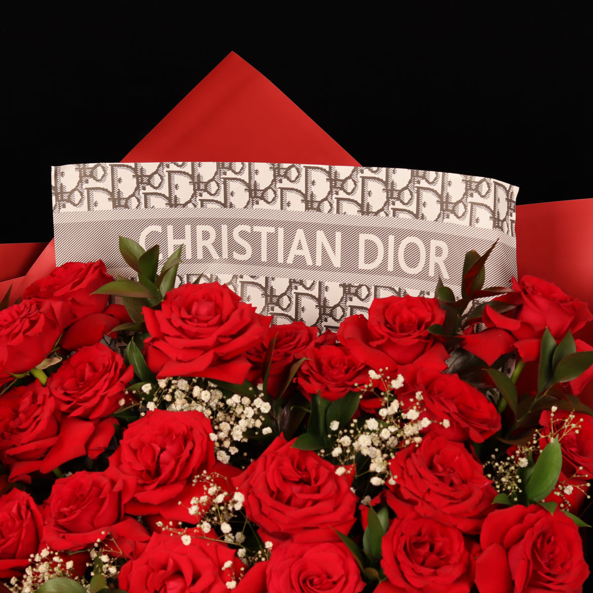 Couture Romance Bouquet – alternate view, Valentine's Day flower delivery Dubai