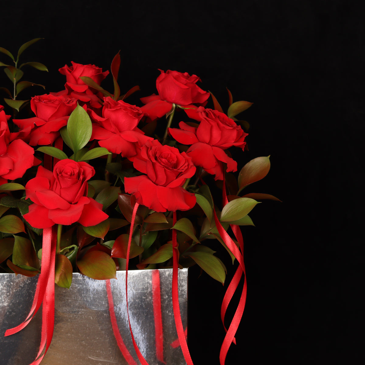 Silver Reflection In Love – alternate view, Valentine's Day flower delivery Dubai