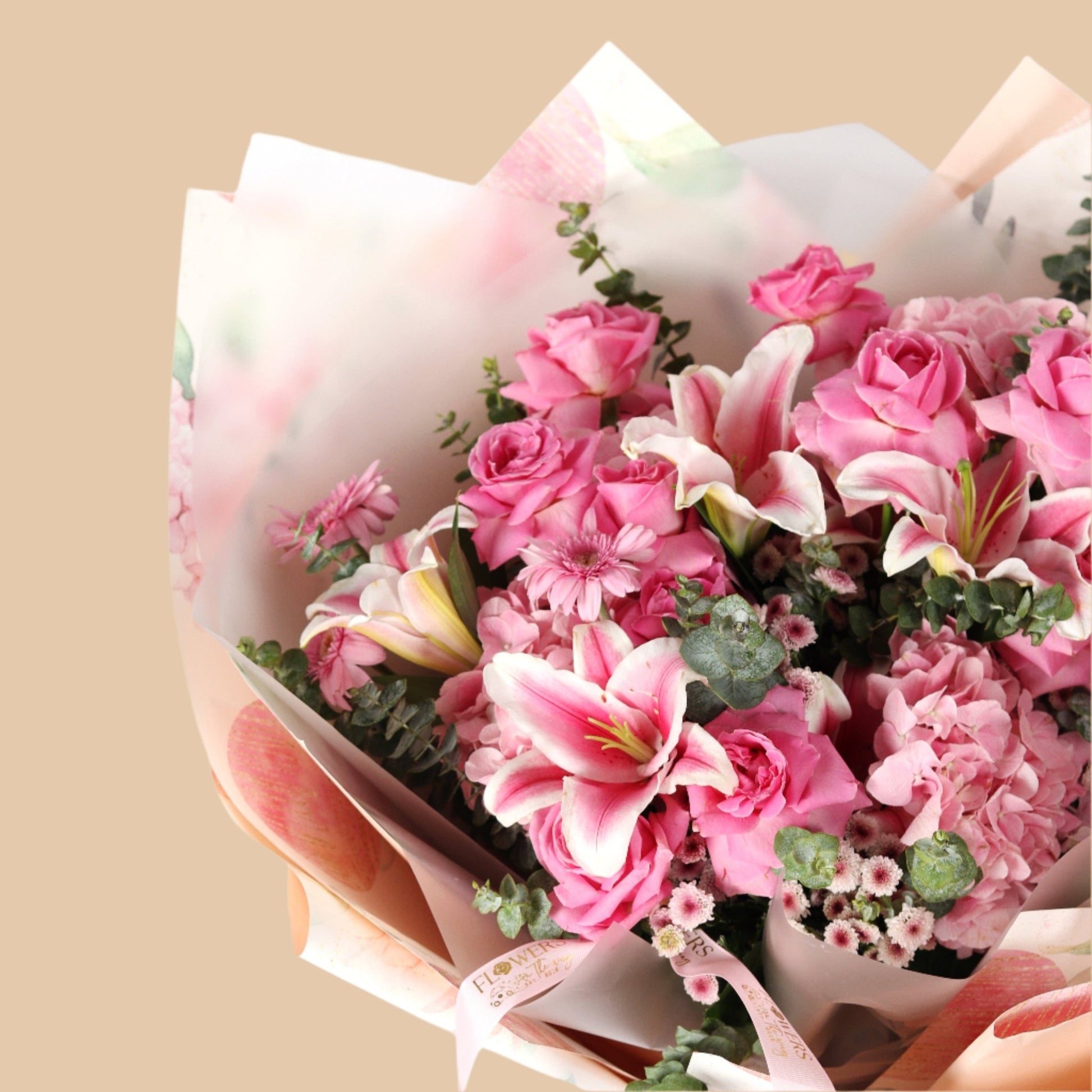 همسة فخامة | Blush Grandeur – Pink Rose, Lily & Hydrangea Bouquet - Flowers On The Way