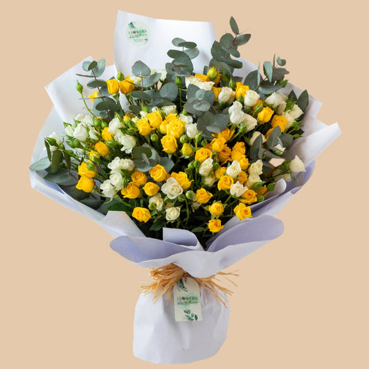 همسة شروق | Yellow & White Baby Rose Bouquet - Flowers On The Way