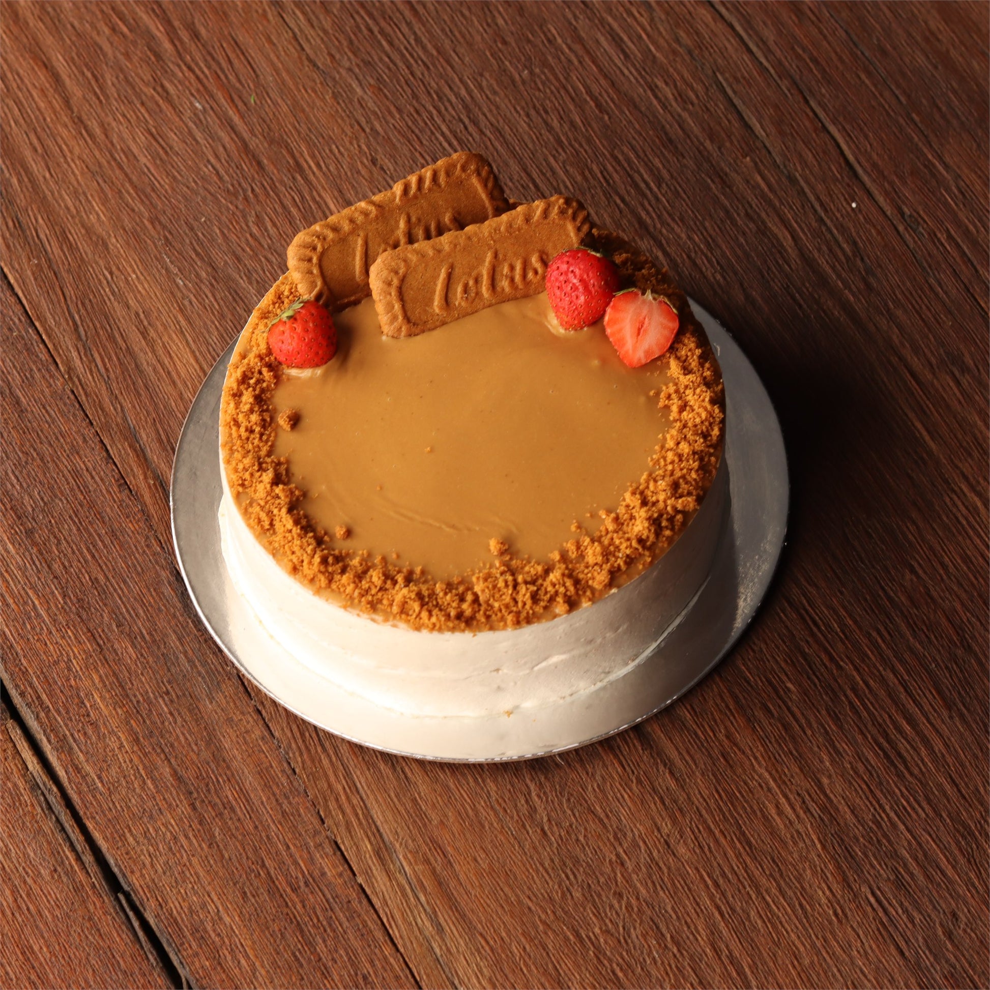 Lotus Biscoff Cream Cake