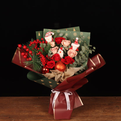 Magic Rose Collection - red and cappuccino roses Christmas bouquet in burgundy wrapping, Christmas flower delivery Dubai