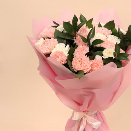 نعومة القرنفل | Carnation Grace - Flowers On The Way