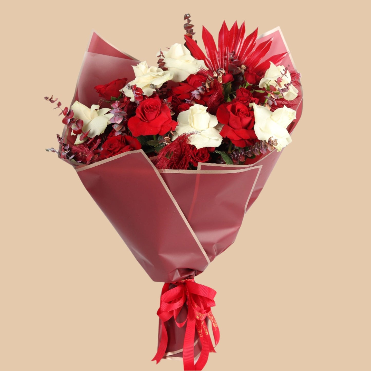 "نبض الحب" "Heartbeat Bouquet" - Flowers On The Way