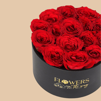نبضة حمراء | Red Pulse Mini Box - Flowers On The Way