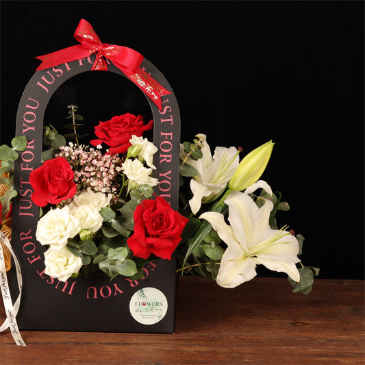Noir Arch Love Basket - alternate view
