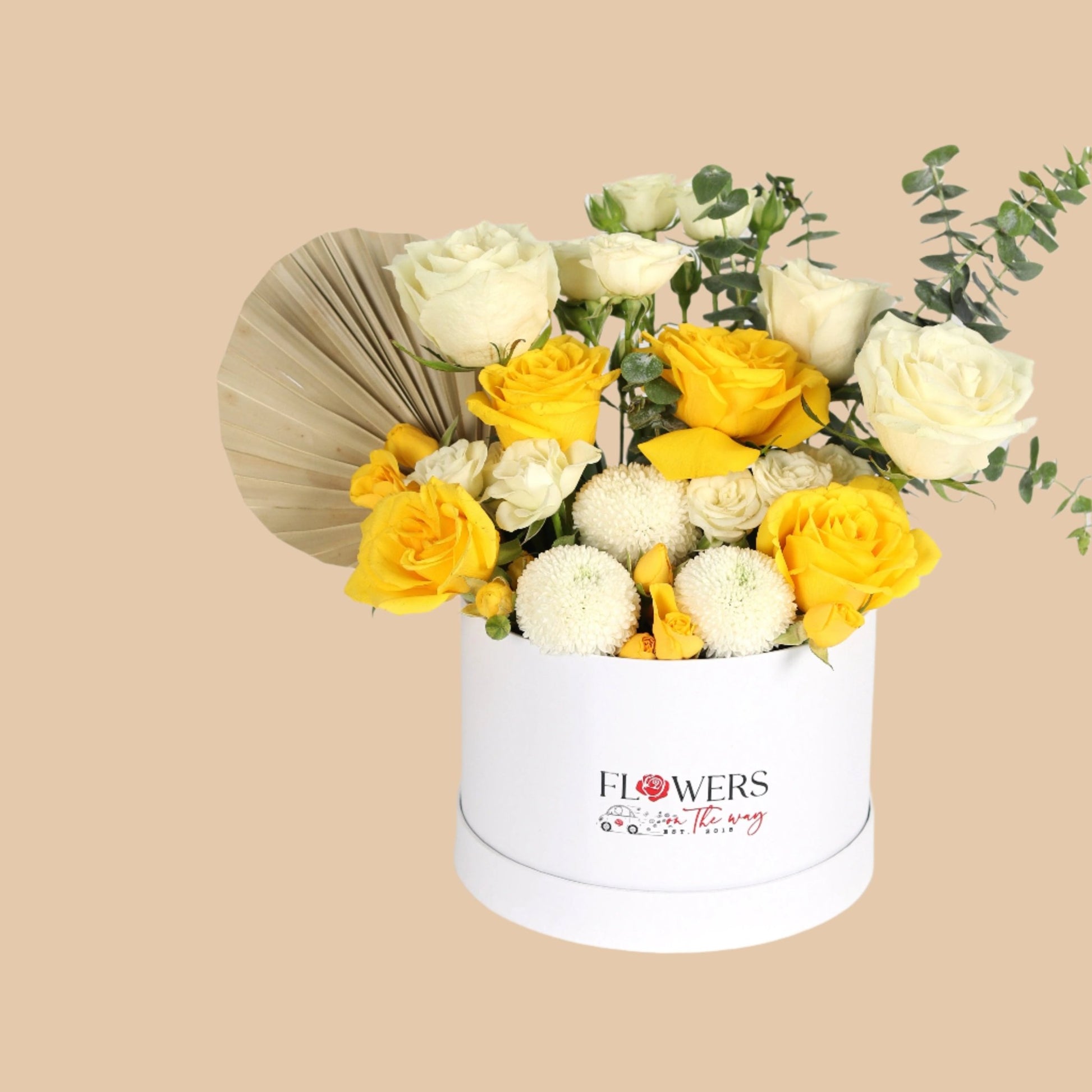 "نور ونعومة" "Radiant Grace Box" - Flowers On The Way