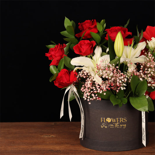 Red & White Lily Box - alternate view