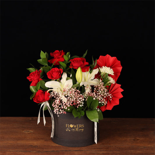 Red & White Lily Box