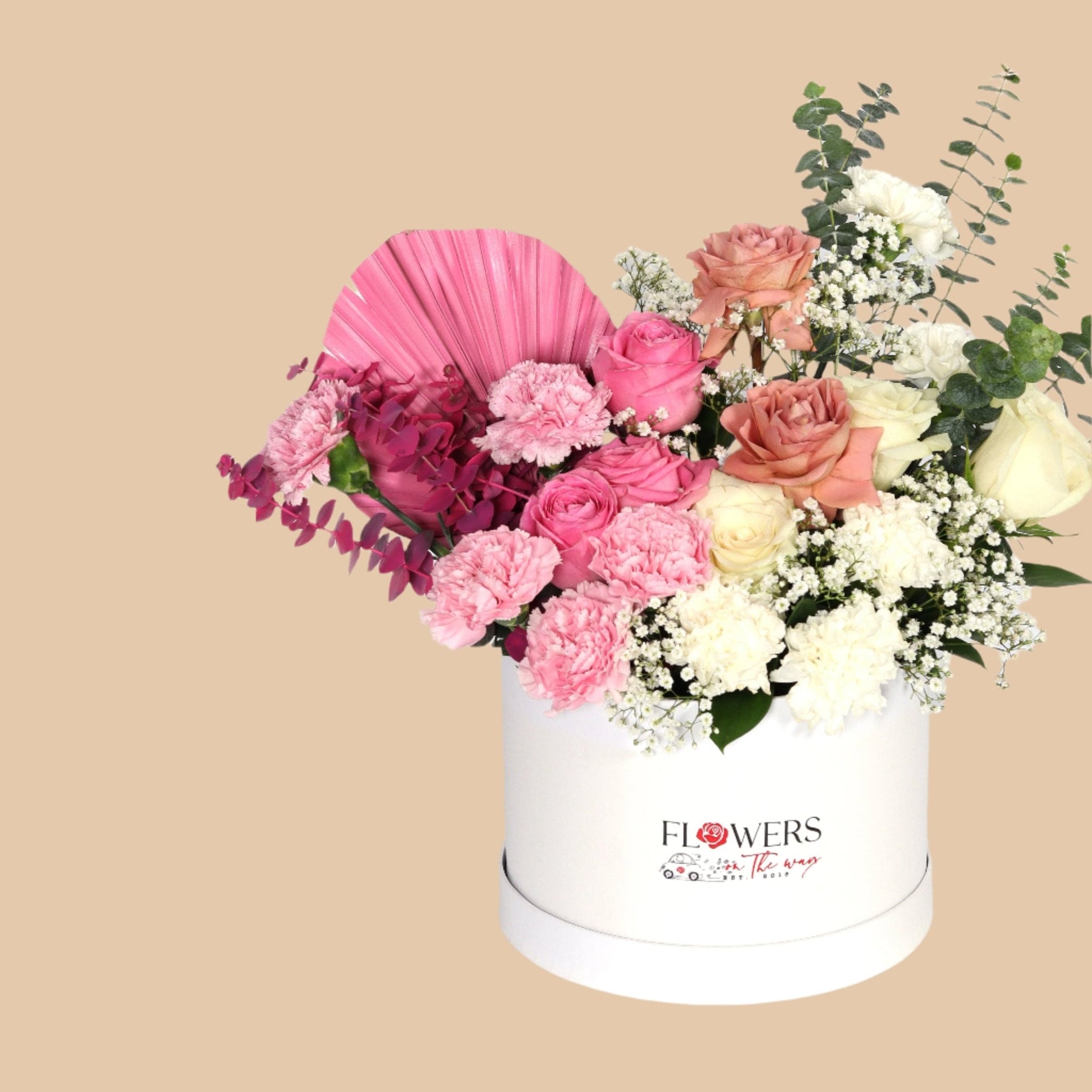رقة النقاء | Pure Elegance – White Box Floral Arrangement - Flowers On The Way