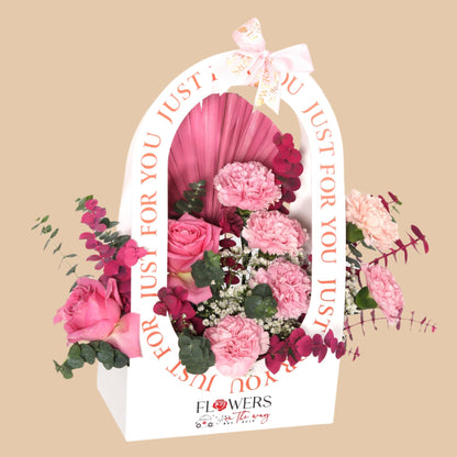 شنطة الورد الزهري | Pink Blossom Purse Box - Flowers On The Way
