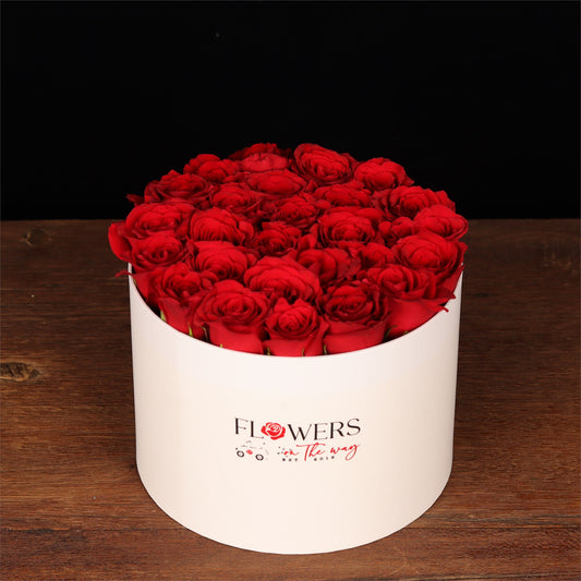 White Signature Rose Box